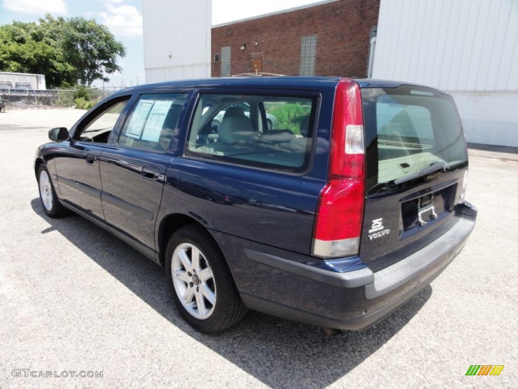 2004 V70 2.5T - Nautic Blue Metallic / Beige/Light Sand photo #10