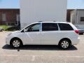 Silver Shadow Pearl - Sienna XLE Photo No. 11