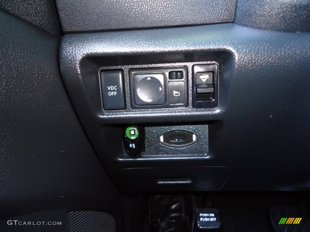 2009 Maxima 3.5 S - Navy Blue Metallic / Charcoal photo #17