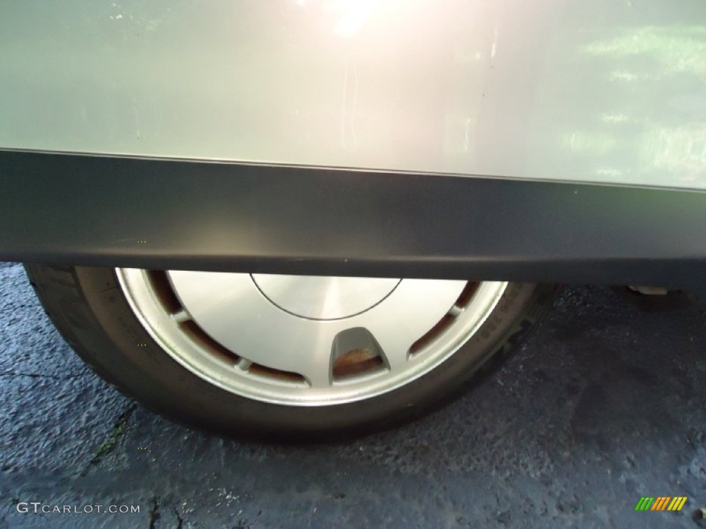 2000 Honda Insight Hybrid Wheel Photo #51559386