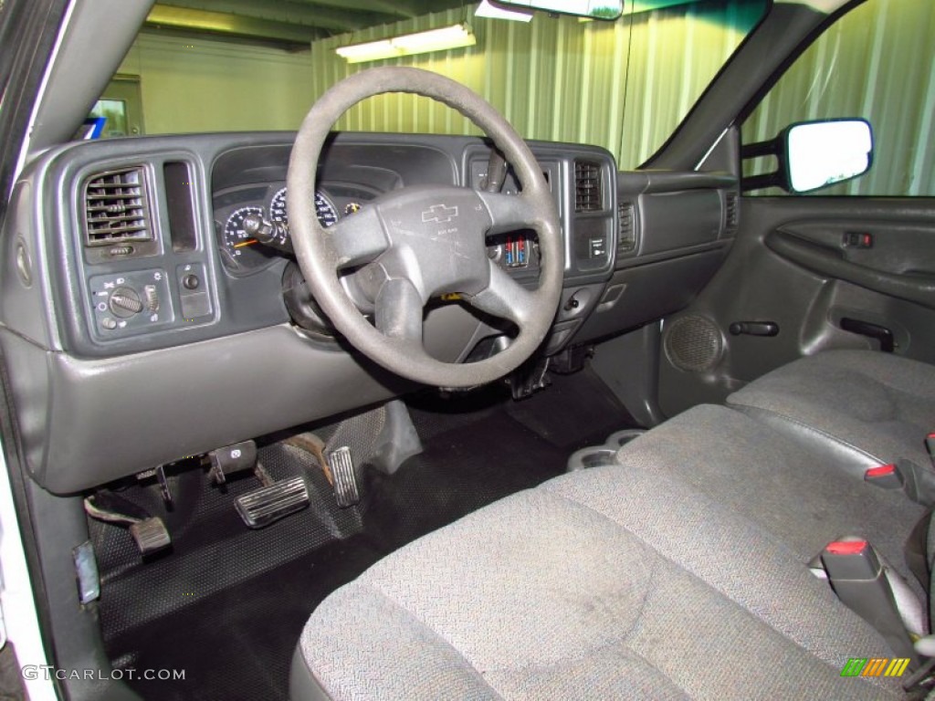 Dark Charcoal Interior 2003 Chevrolet Silverado 2500hd