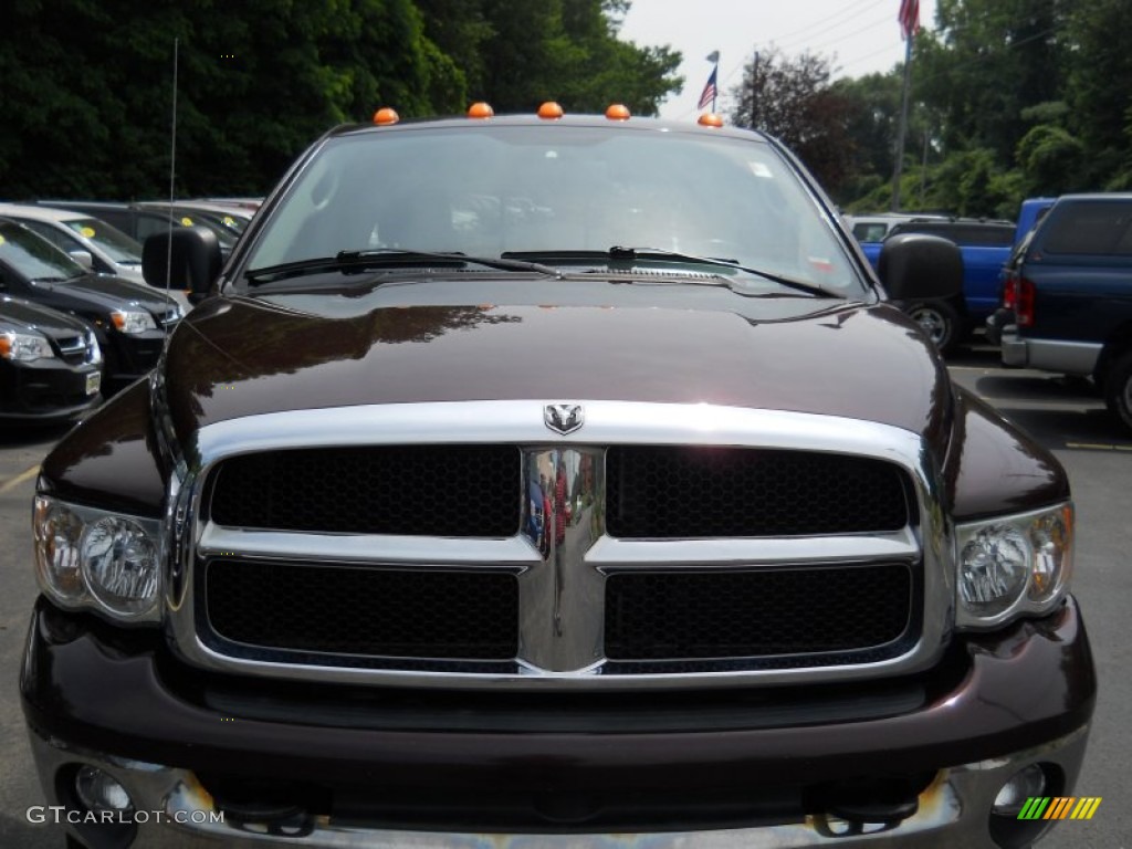 2005 Ram 2500 SLT Quad Cab 4x4 - Deep Molten Red Pearl / Dark Slate Gray photo #17