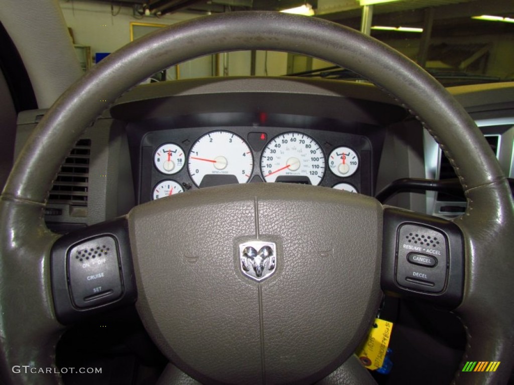 2007 Ram 2500 Big Horn Edition Quad Cab 4x4 - Brilliant Black / Khaki photo #16