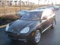 Basalt Black Metallic - Cayenne Turbo Photo No. 2