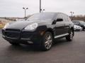 Basalt Black Metallic - Cayenne Turbo Photo No. 3