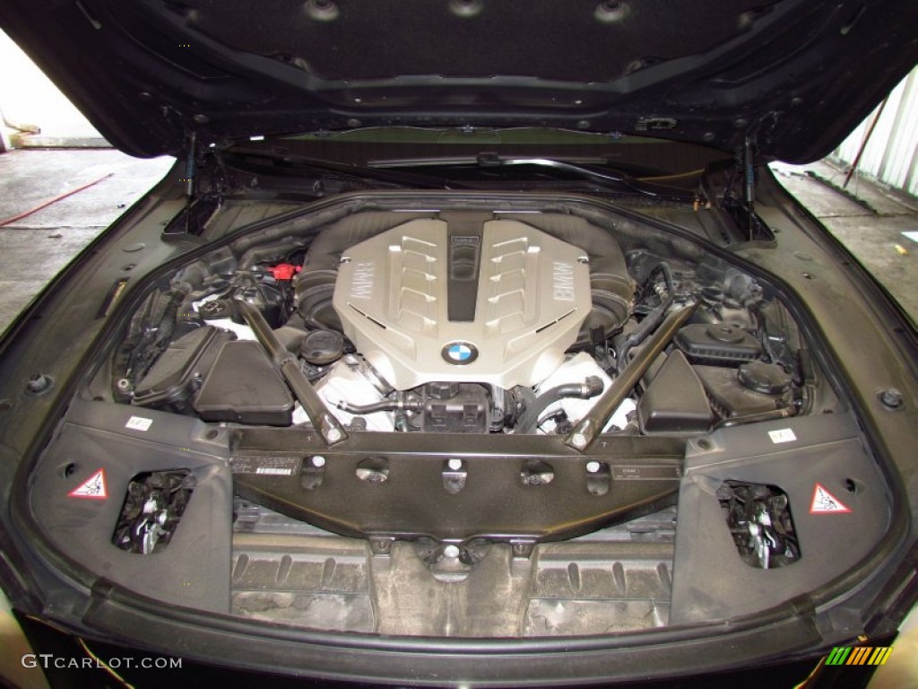 2010 BMW 7 Series 750Li Sedan 4.4 Liter DFI Twin-Turbocharged DOHC 32-Valve VVT V8 Engine Photo #51564645