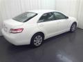 Super White - Camry  Photo No. 16