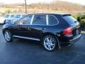Basalt Black Metallic - Cayenne Turbo Photo No. 30