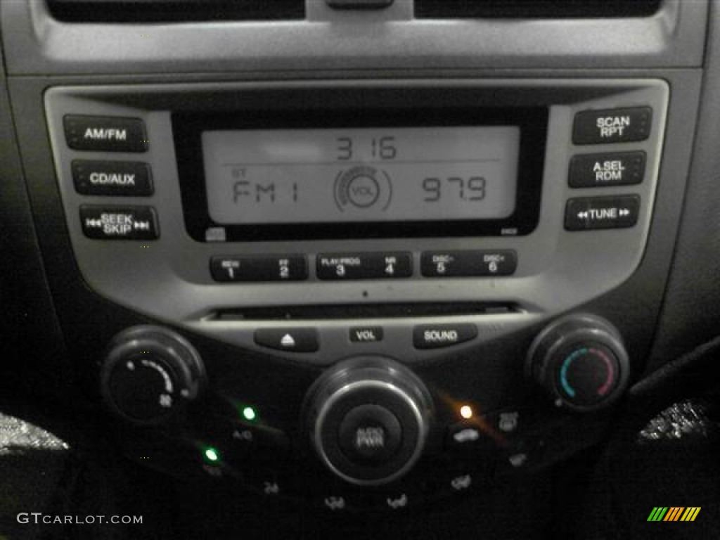 2006 Accord Value Package Sedan - Alabaster Silver Metallic / Black photo #8