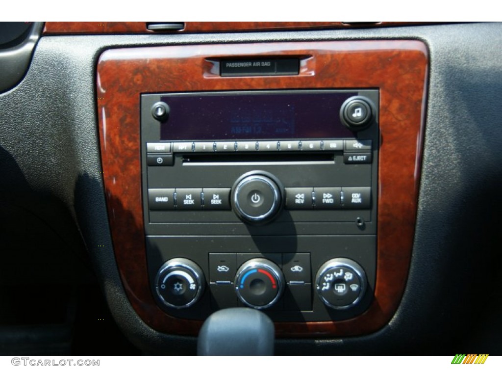 2007 Chevrolet Impala LS Controls Photo #51566685