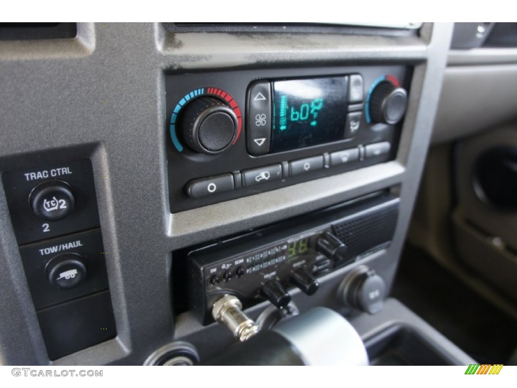 2003 H2 SUV - White / Wheat photo #35