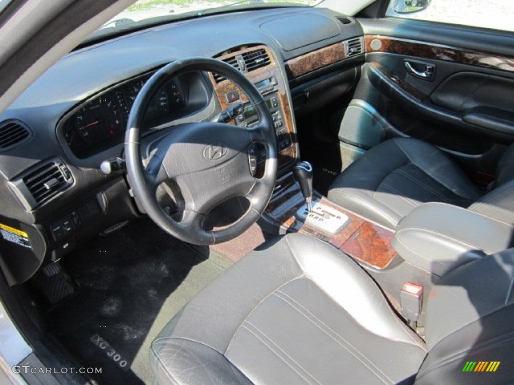 2001 XG300 Sedan - Nordic White / Black photo #11