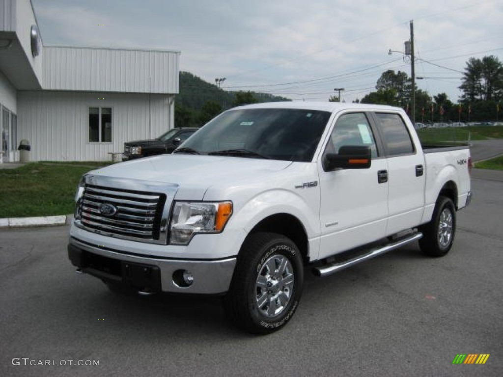 2011 F150 XLT SuperCrew 4x4 - Oxford White / Steel Gray photo #2