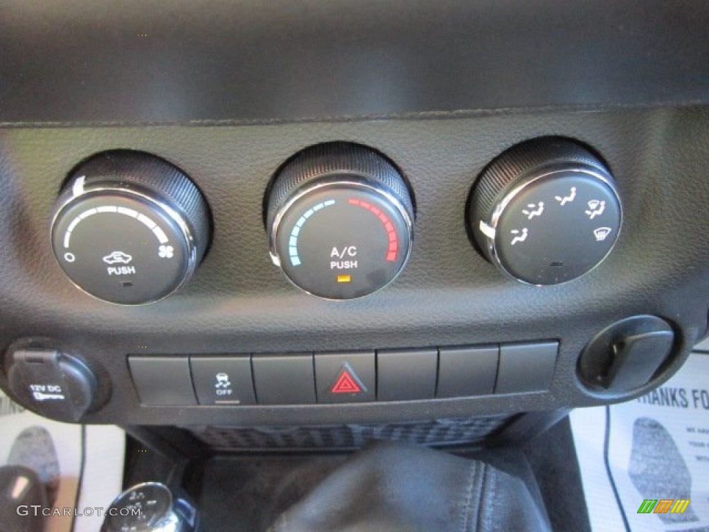 2011 Wrangler Sport S 4x4 - Flame Red / Black photo #23