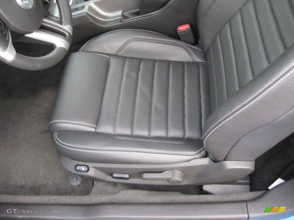 Charcoal Black Interior 2012 Ford Mustang GT Premium Coupe Photo #51572011