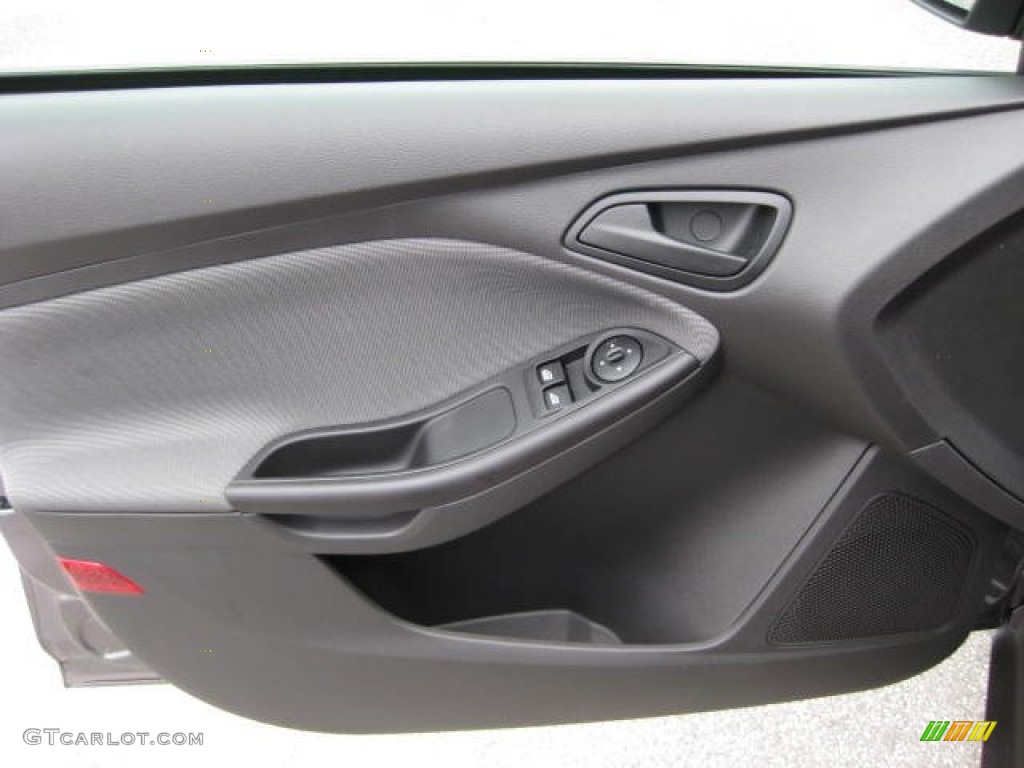 2012 Ford Focus S Sedan Charcoal Black Door Panel Photo #51572758