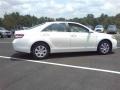 Super White - Camry LE Photo No. 17
