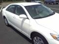 Super White - Camry LE Photo No. 20