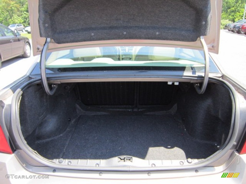 2007 Chevrolet Malibu LS V6 Sedan Trunk Photo #51574384