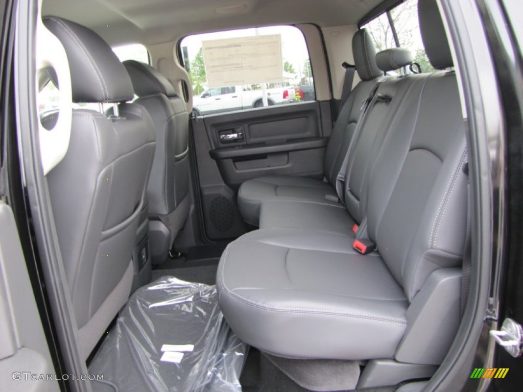 2011 Ram 1500 Sport Crew Cab - Brilliant Black Crystal Pearl / Dark Slate Gray photo #8