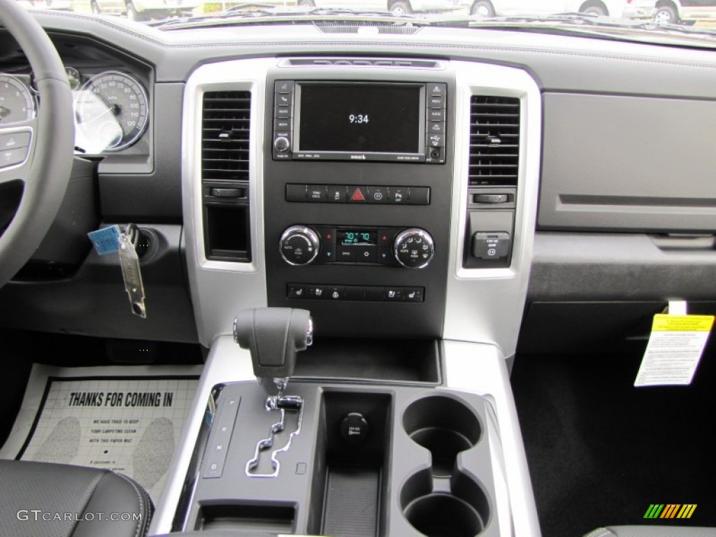 2011 Ram 1500 Sport Crew Cab - Brilliant Black Crystal Pearl / Dark Slate Gray photo #10