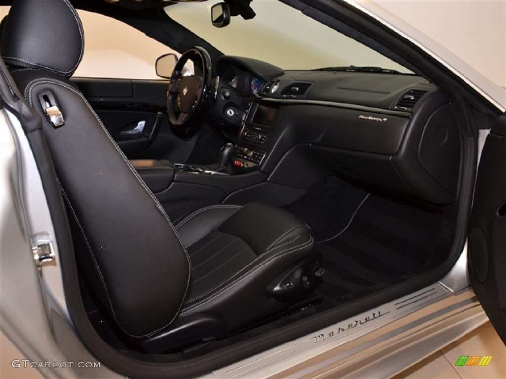 Nero Interior 2010 Maserati GranTurismo S Photo #51576682