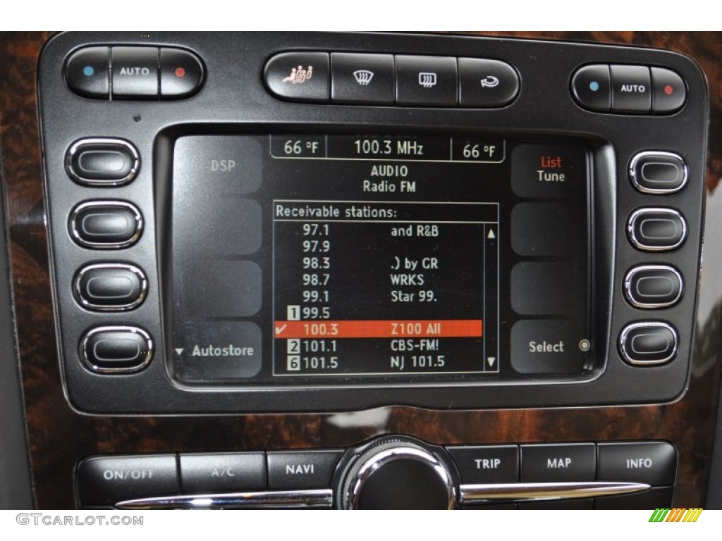 2004 Bentley Continental GT Standard Continental GT Model Controls Photo #51576706