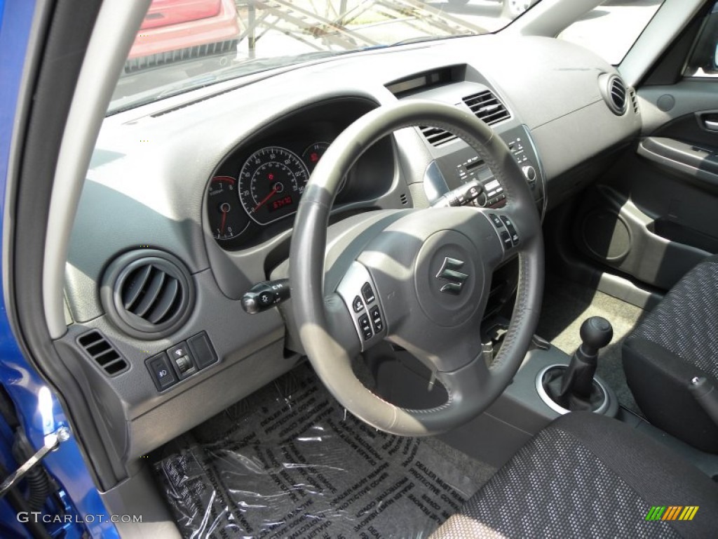 Black Interior 2007 Suzuki SX4 Convenience AWD Photo #51578344
