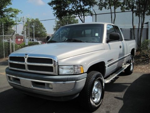 1998 Dodge Ram 1500 Laramie SLT Extended Cab 4x4 Data, Info and Specs