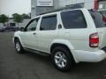 Glacier White Pearl - Pathfinder SE 4x4 Photo No. 4