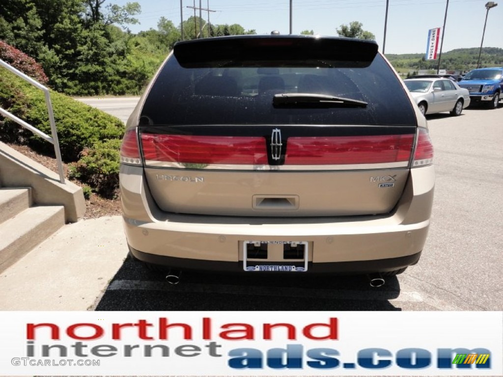 2007 MKX AWD - Dune Pearl Metallic / Medium Camel photo #6