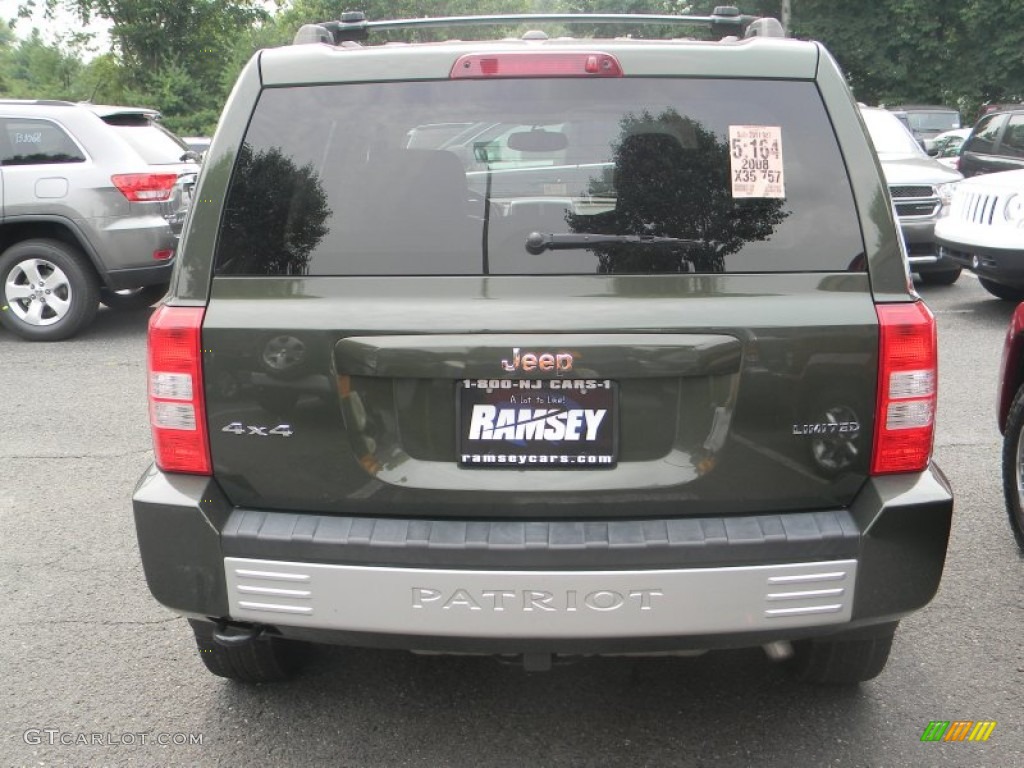 2008 Patriot Limited 4x4 - Jeep Green Metallic / Pastel Pebble Beige photo #6