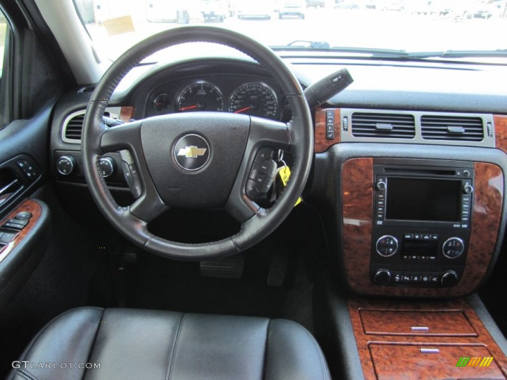 2008 Chevrolet Suburban 1500 LTZ 4x4 Ebony Dashboard Photo #51585889