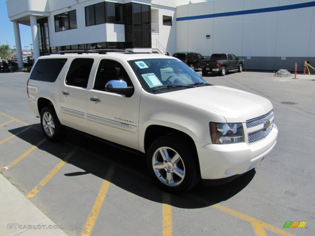 White Diamond Tricoat 2008 Chevrolet Suburban 1500 LTZ 4x4 Exterior Photo #51586369