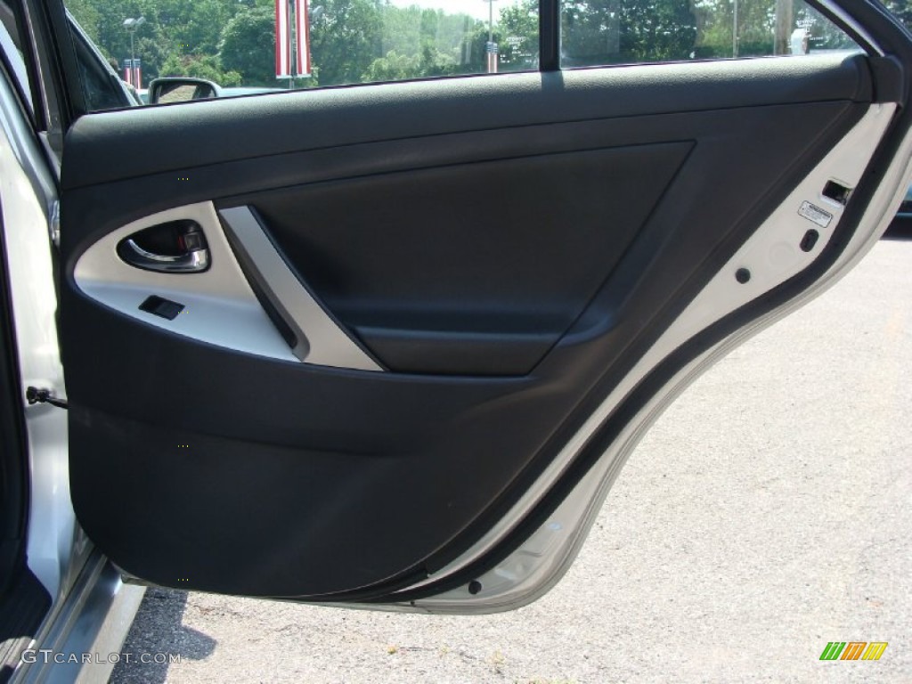 2007 Camry SE - Black / Dark Charcoal photo #16