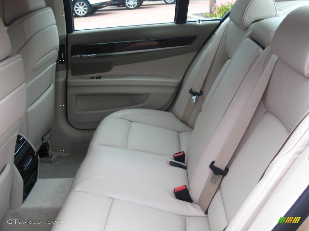 Oyster Interior 2012 BMW 7 Series 750i Sedan Photo #51589399