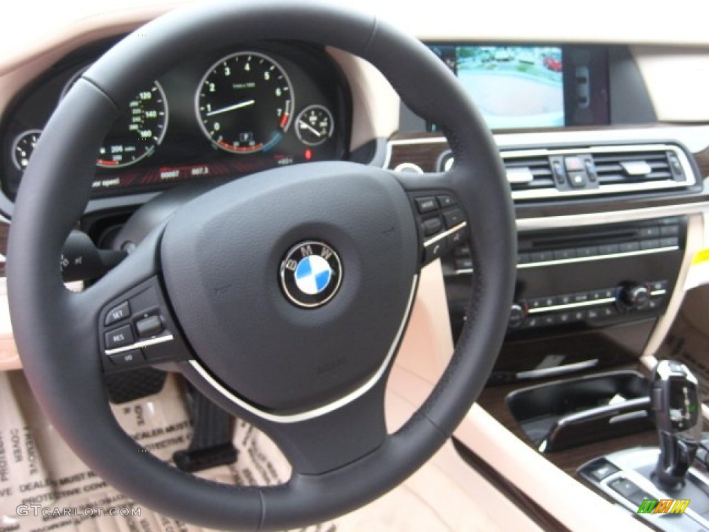 2012 BMW 7 Series 750i Sedan Oyster Steering Wheel Photo #51589434