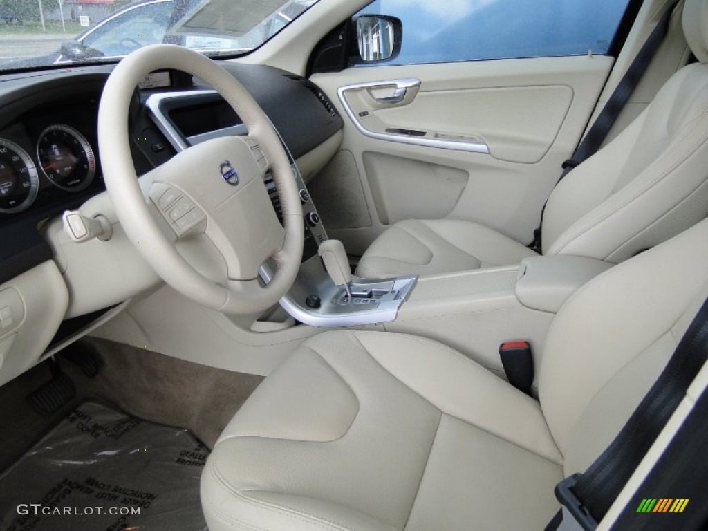 Sandstone Interior 2010 Volvo XC60 T6 AWD Photo #51592159