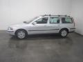 Silver Metallic - V70 2.4 Photo No. 3