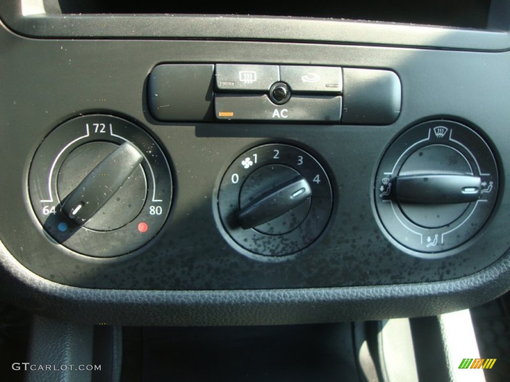 2006 Volkswagen GTI 2.0T Controls Photo #51593713
