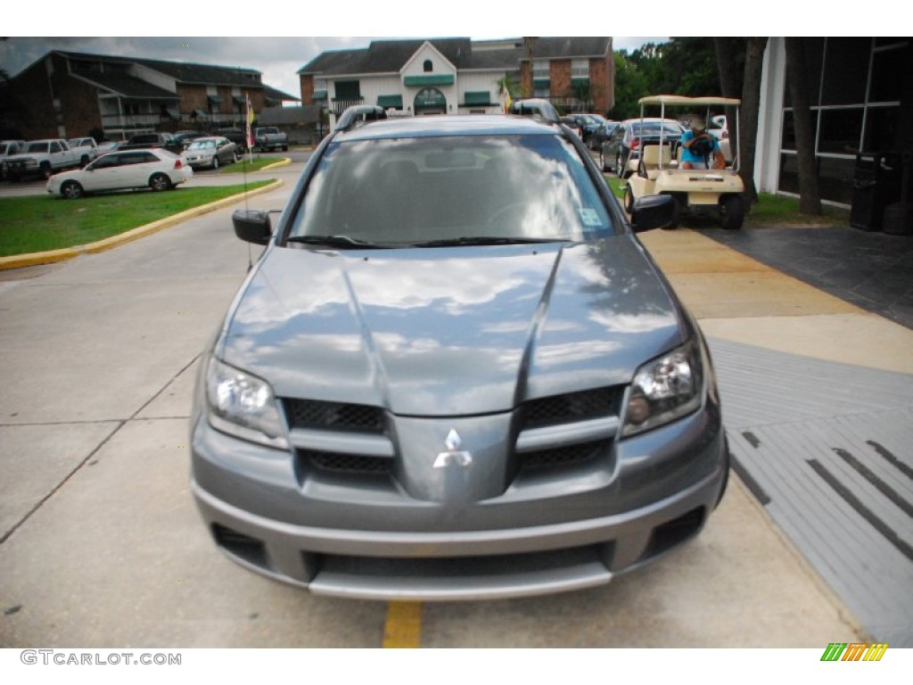 2004 Outlander LS - Urban Gray Pearl / Charcoal photo #2