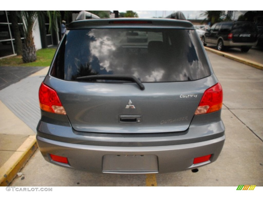 2004 Outlander LS - Urban Gray Pearl / Charcoal photo #3