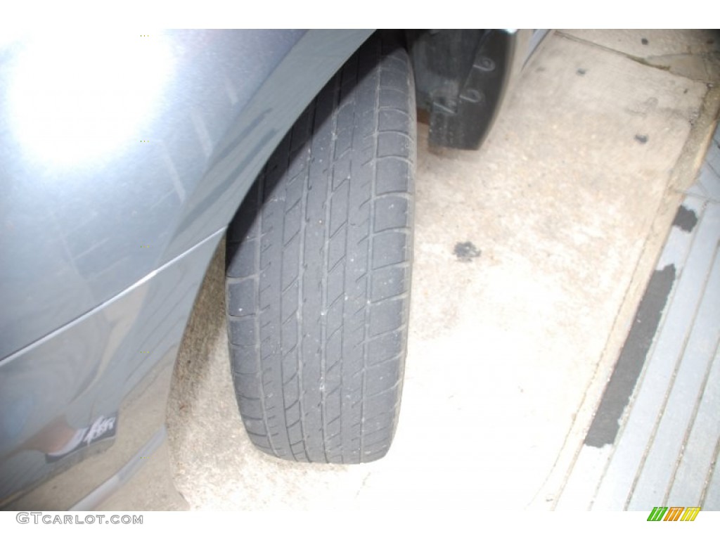 2004 Outlander LS - Urban Gray Pearl / Charcoal photo #26