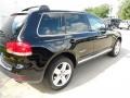 Black - Touareg V8 Photo No. 7