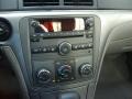 2009 Silver Moss Saturn Aura XE  photo #13