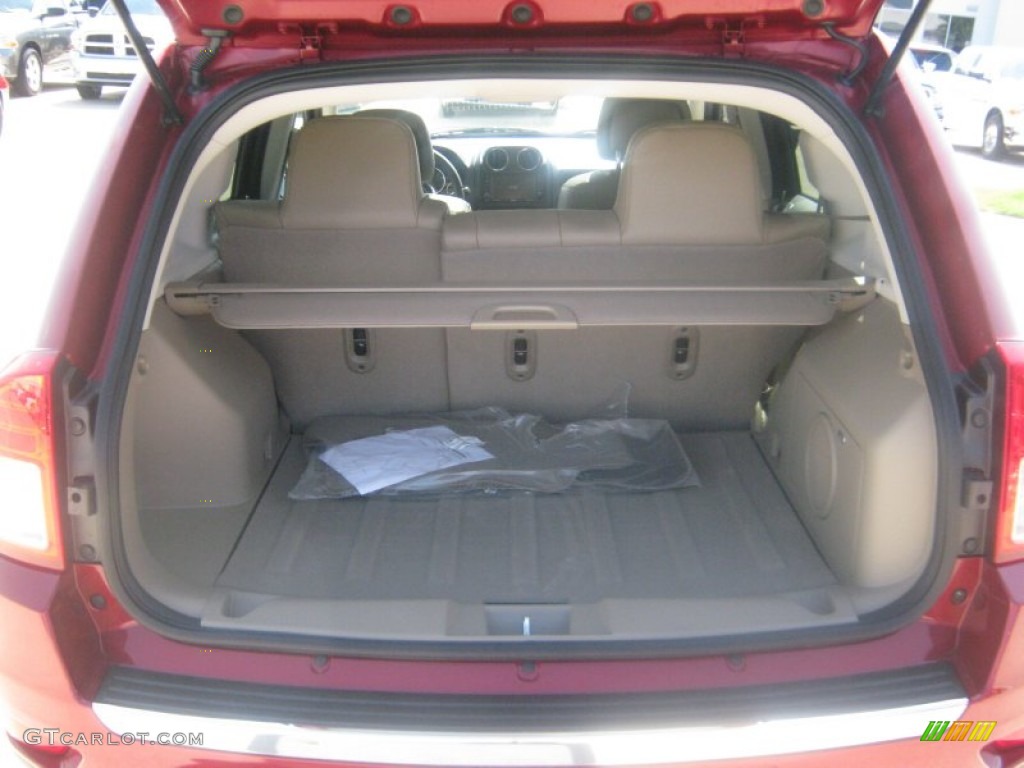 2011 Compass 2.4 Limited - Deep Cherry Red Crystal Pearl / Dark Slate Gray/Light Pebble Beige photo #21