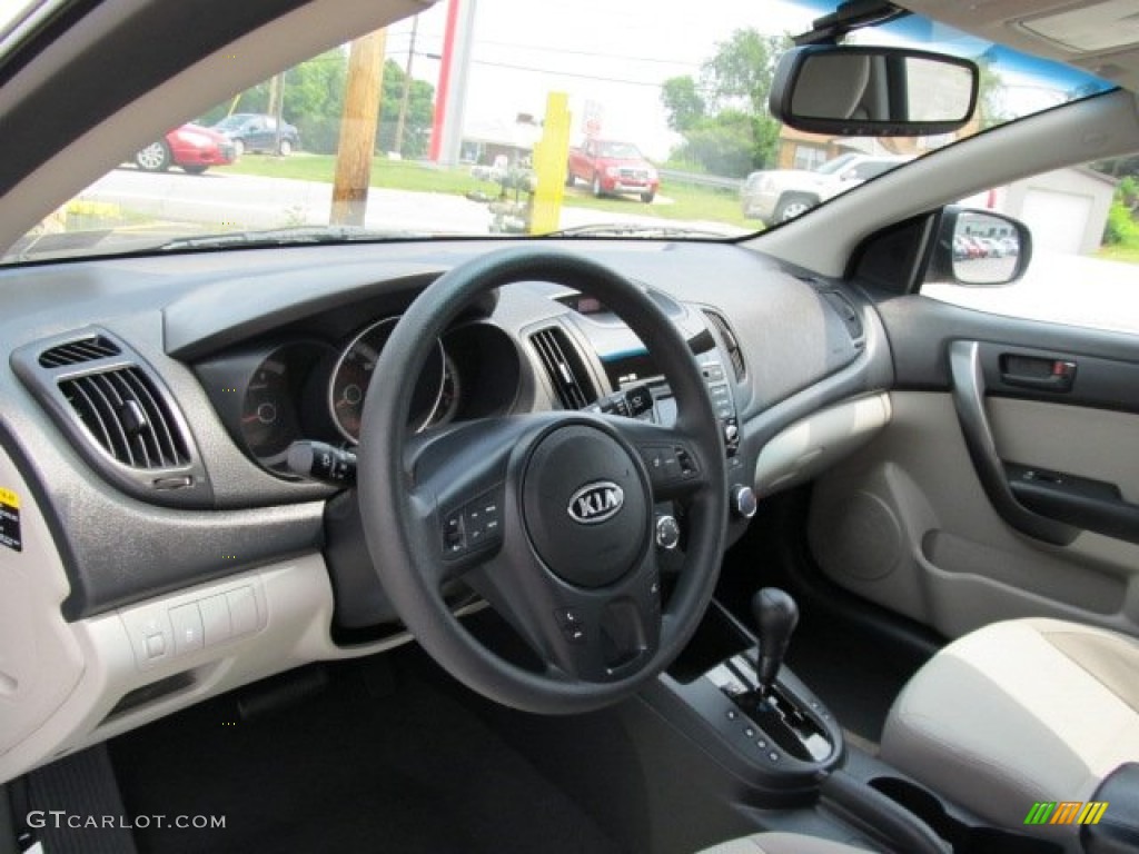 2010 Kia Forte Koup EX Stone Dashboard Photo #51603361