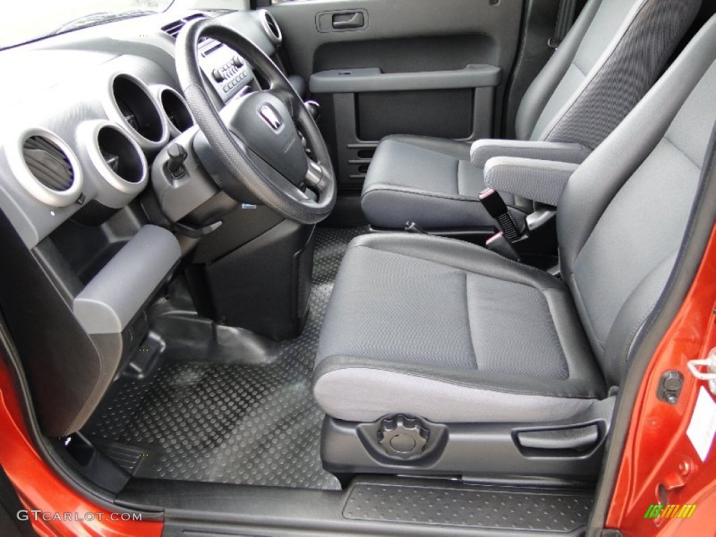 Black Interior 2004 Honda Element EX AWD Photo #51604147