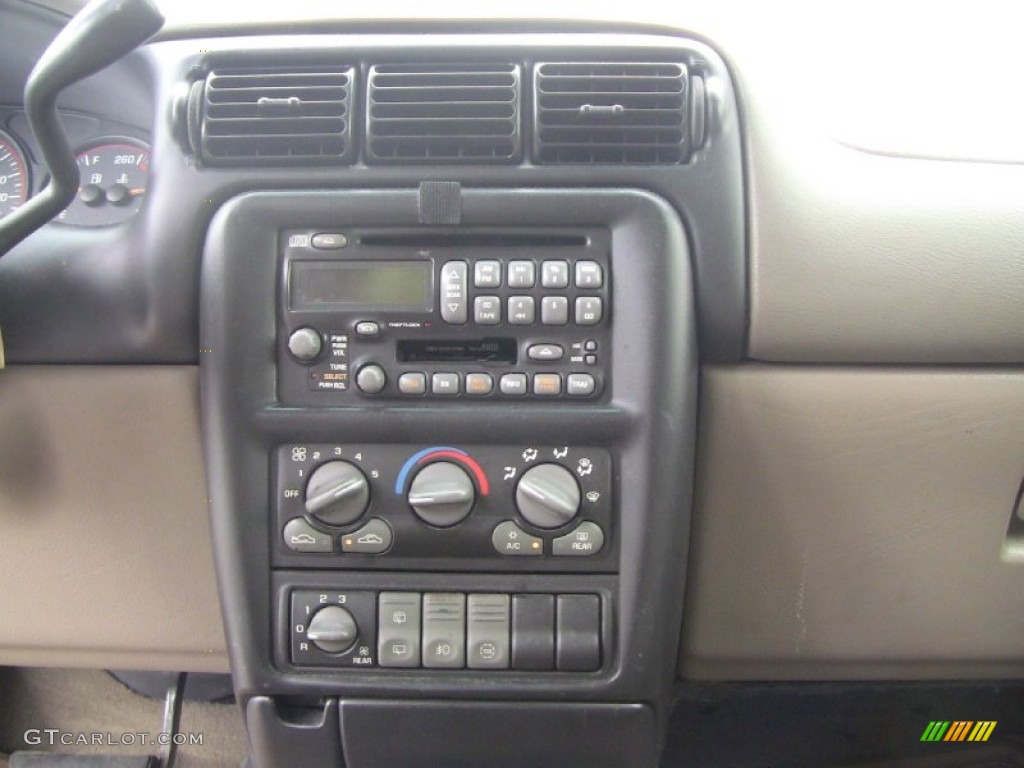 2000 Pontiac Montana Standard Montana Model Gauges Photo #51605248