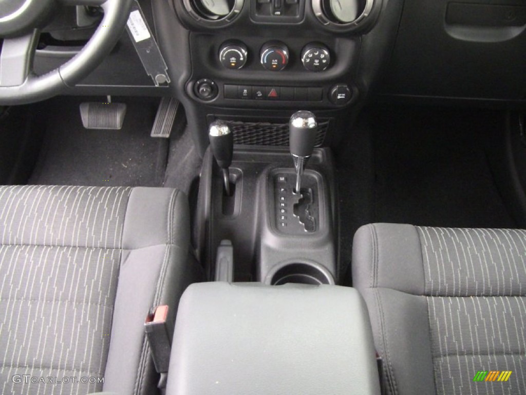 2011 Jeep Wrangler Unlimited Sport 4x4 4 Speed Automatic Transmission Photo #51606493
